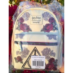 NWT!✨ 🌺SUPER RARE HTF🌺 Loungefly Harry Potter Deathly Hallows Backpack!